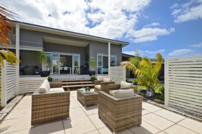 Little Pearl of Vista Verano - Mangawhai Holiday Home